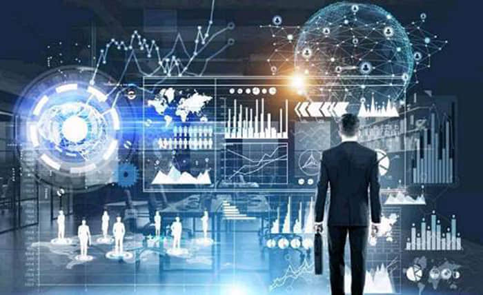 降价15万依然卖不动 奔驰EQE比蔚来ET7差在哪？